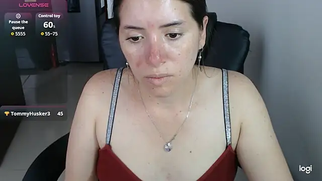 spicey_latina live XXX chat