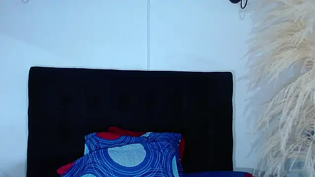 Chat +18 de srta_luciana ao vivo