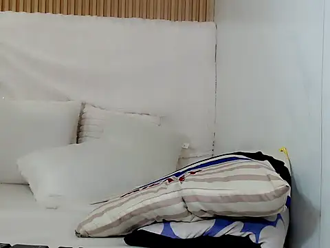 Sasha_Thornexx 网络视讯表演