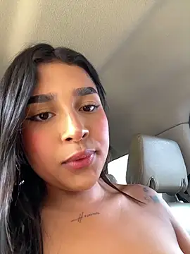 Chat +18 de Mariangel_11 ao vivo