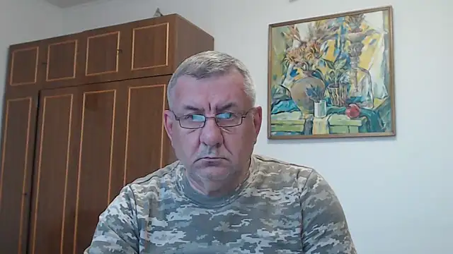 XXX chat uživo modela machomale3