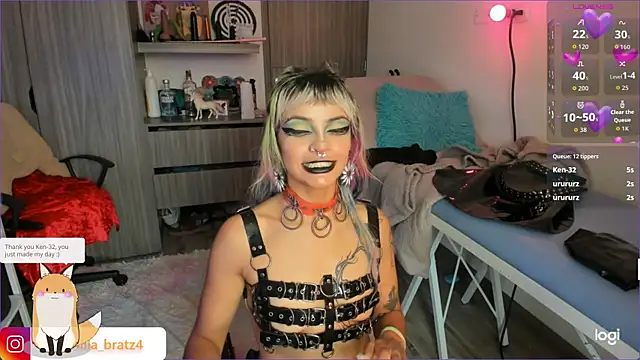 XXX chat uživo modela Lila_bratzz