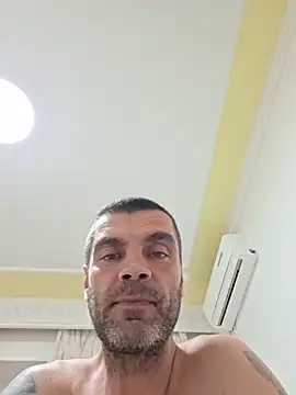 Show modela MASTERBALCANIAN na web-kameri