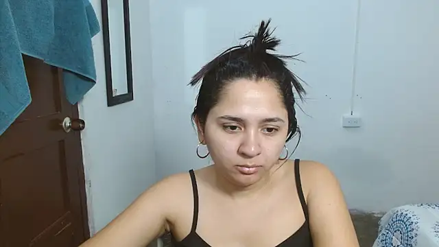 Thalian Chat XXX in diretta