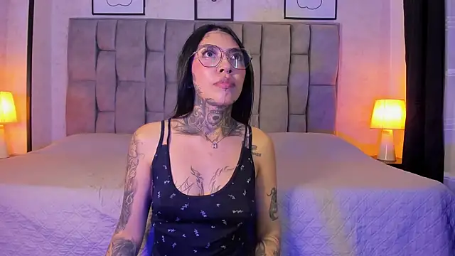 Ashley_Blum_'s Live XXX Chat