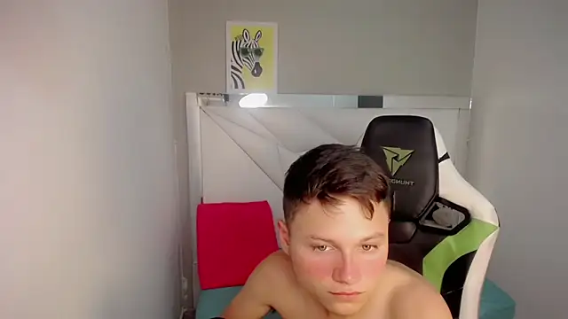Pokazy przed kamerką – NYC_Bby