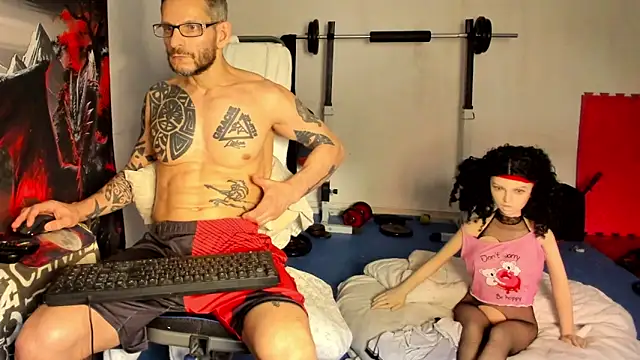 Samurayjiu Adlı Modelin Canlı XXX Sohbeti