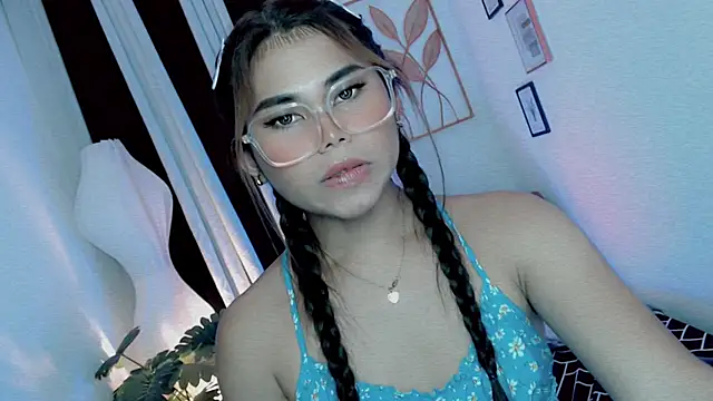PrettyBlythes_TS Pertunjukan Webcam