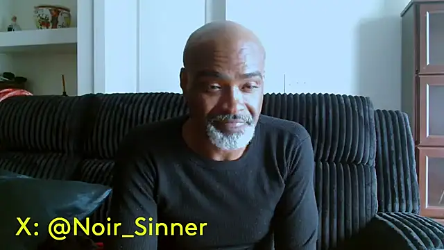 sinnernoir's Live XXX Chat