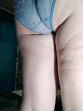 XXX chat uživo modela Holly-69