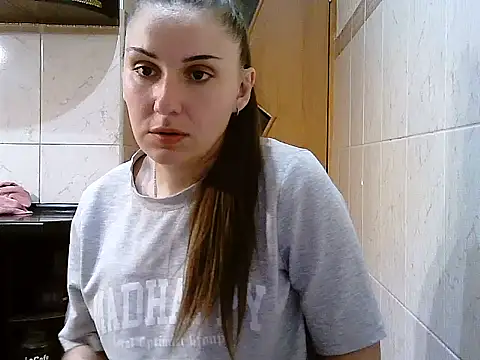 Lacmi30 – Naživo XXX chat