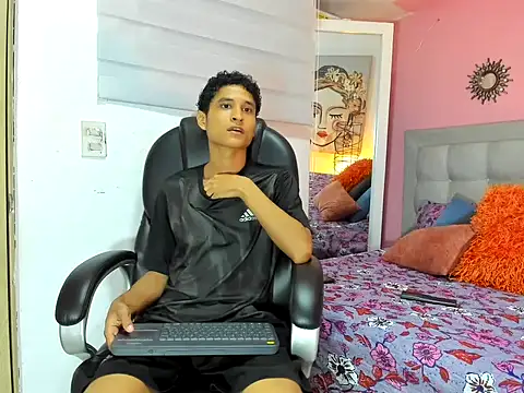 Xavier-Fox – webcam-show