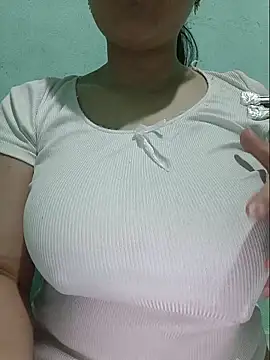 Shine_Mai 网络视讯表演