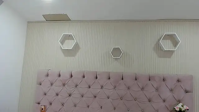 Sala de chat ao vivo de ZarinaWynne