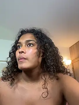 Chat XXX en directo de aleja_montiel__