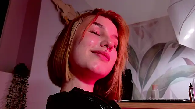 Czat XXX na żywo – ClaireMathis