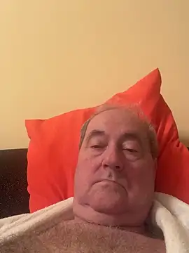 csikar's Live XXX Chat