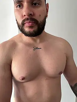 XXX chat uživo modela Axel_Dominus