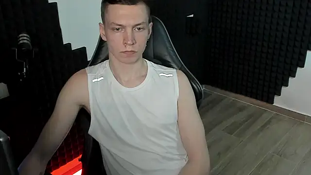 More_than_friend – webcam-show