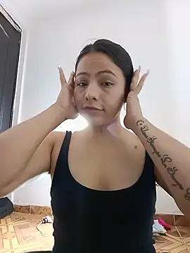 Chat XXX en directo de AnaDrained