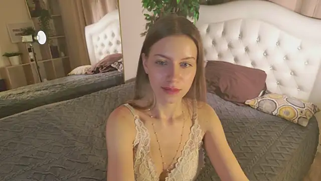 Chat XXX en directo de Livia_Place