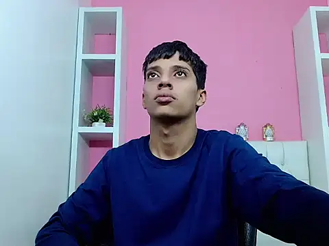 jl_brayan12 Adlı Modelin Canlı XXX Sohbeti