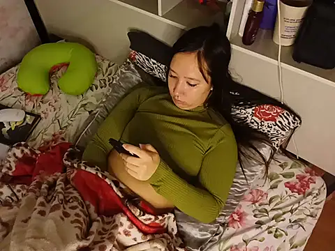 Japabaixinha's Live XXX Chat