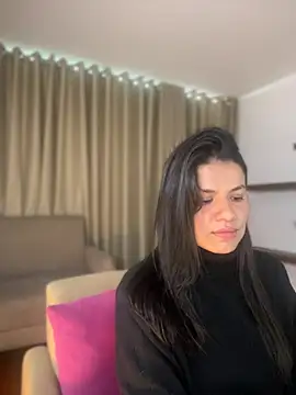 دردشة Zandrina الجنسية المباشرة