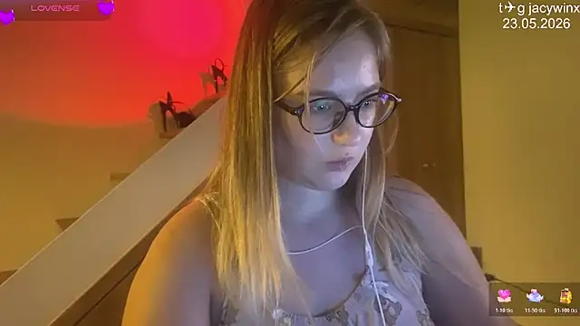 JacyWinslat – Naživo XXX chat