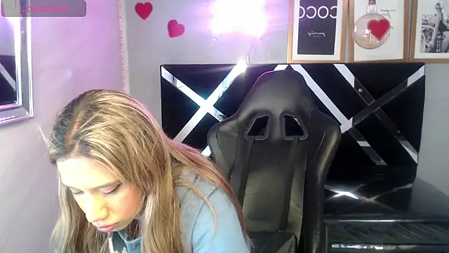 Evy_Luxx_v – Naživo XXX chat