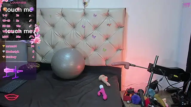 cleopatraa Chat XXX in diretta