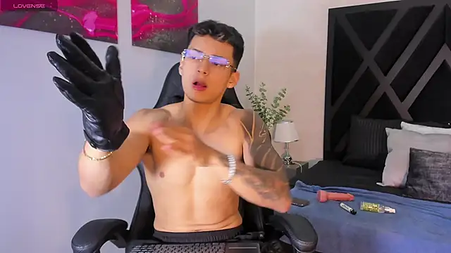 Alan_Salazar – Naživo XXX chat