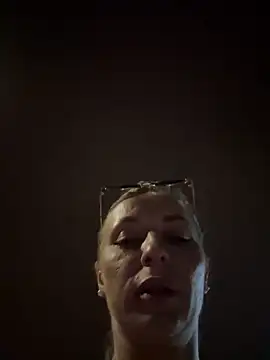 Živý XXX chat VikaBunny1