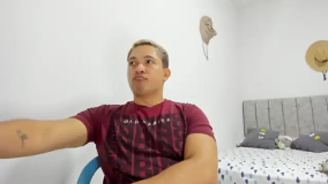 Valerioe Adlı Modelin Web Kamerası Şovu