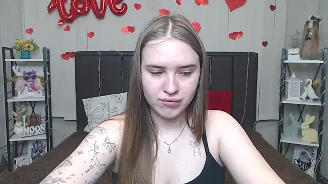 LauraHlot's Webcam Show