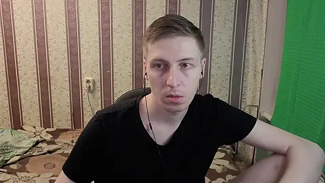 Pokazy przed kamerką – Darien_Brown