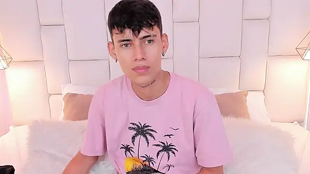 JacobFerrer élő XXX-chatje