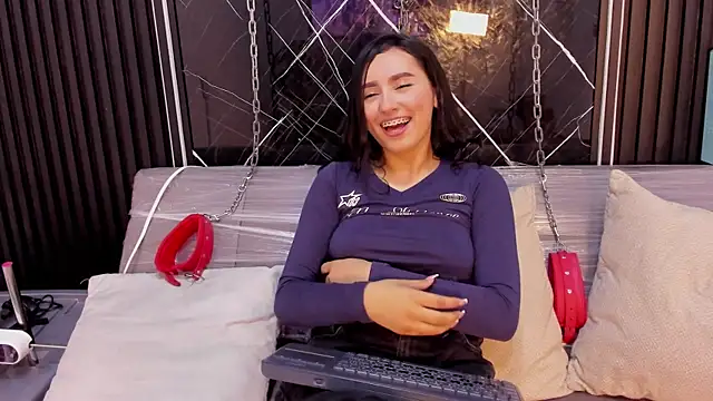 دردشة Zoe_Monrow الجنسية المباشرة