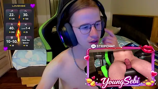 YoungSebi: διαδικτυακό σόου στην κάμερα