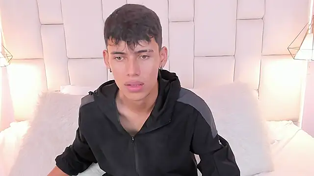 JacobFerrer – Naživo XXX chat