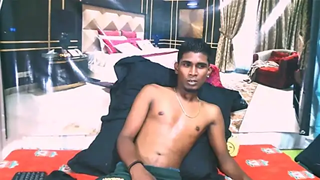 IndianThuggin webcam show