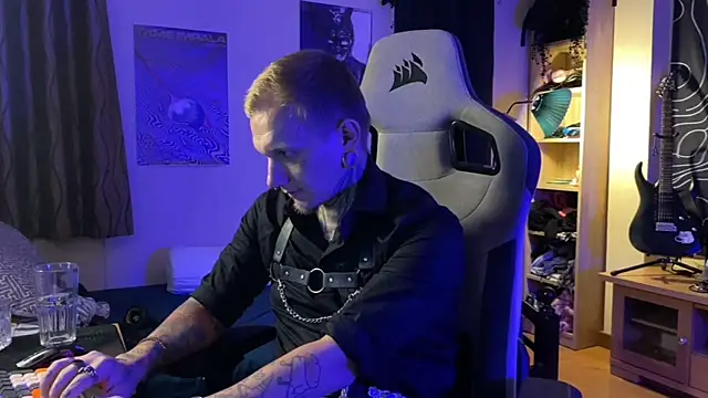 paulvelvet's Webcam Show