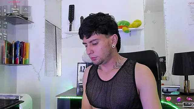 StefanoBigCock – webcam-show