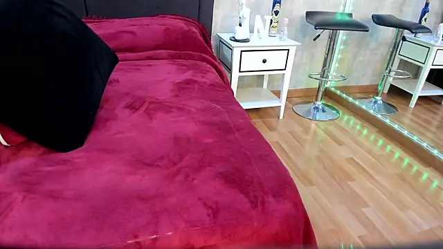 NahomyCarther Webcamshow
