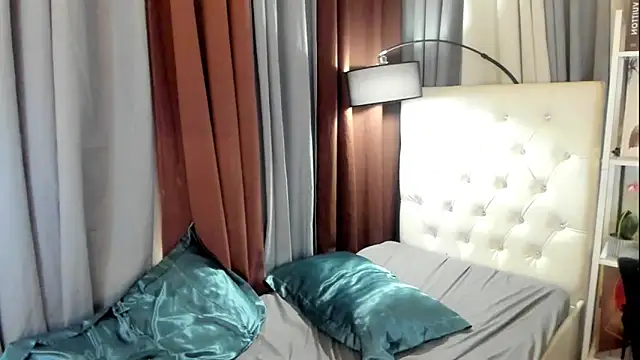 davincihugecock's Live XXX Chat