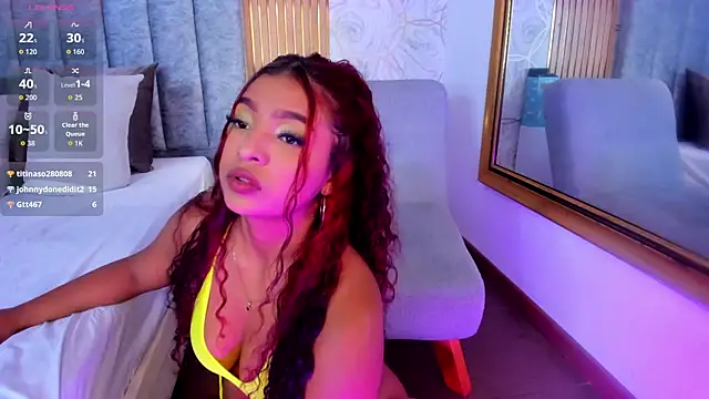 دردش ة SofiiCruz الجنسية المباشرة