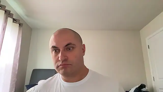 SluggishChase99's Webcam Show