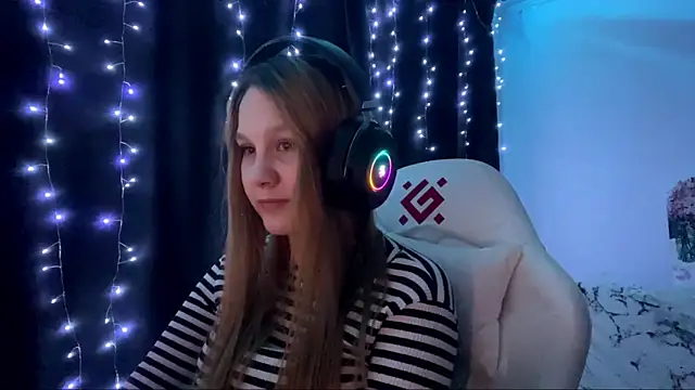axin_burnell's Live XXX Chat
