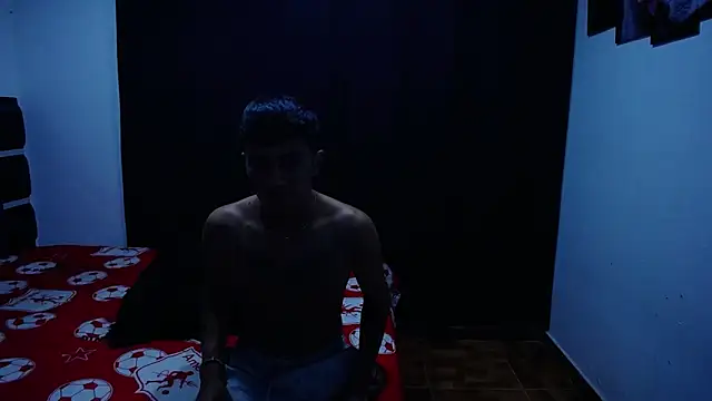 Fernando_Official Adlı Modelin Canlı XXX Sohbeti