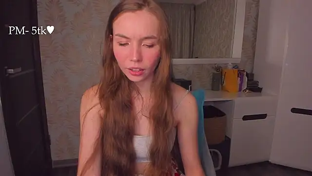 YonaBones' Live XXX Chat